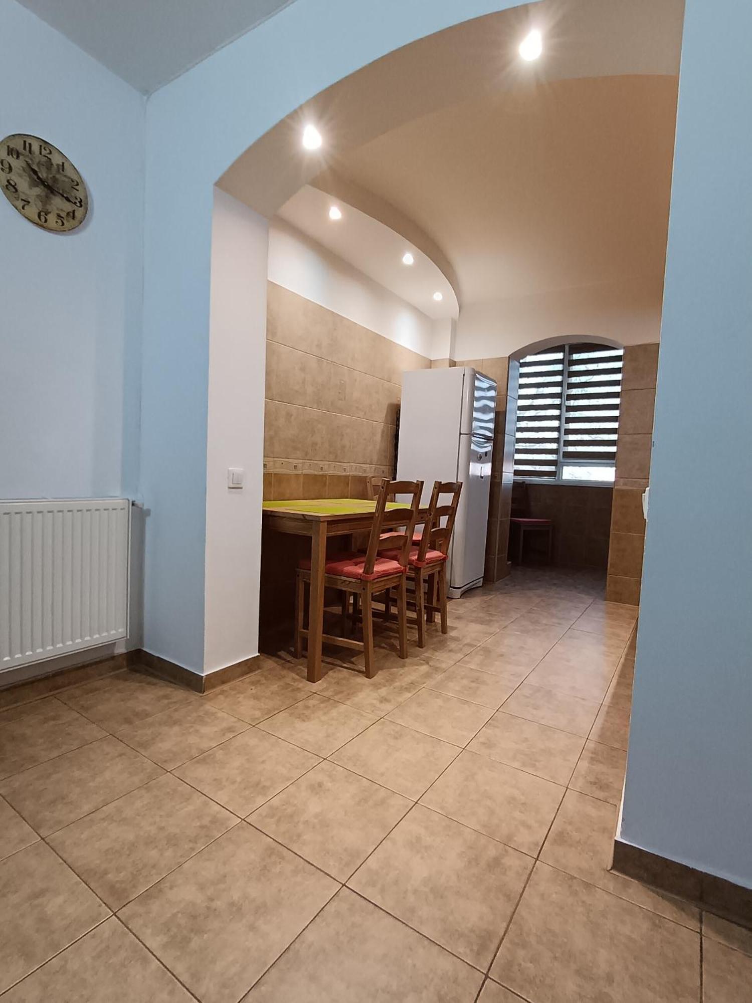 Adrian Home 3 Rooms Apartment Ploieşti Kültér fotó